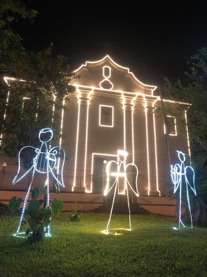 Casa Raio De Sol Em กงแซร์วาตอเรีย ภายนอก รูปภาพ